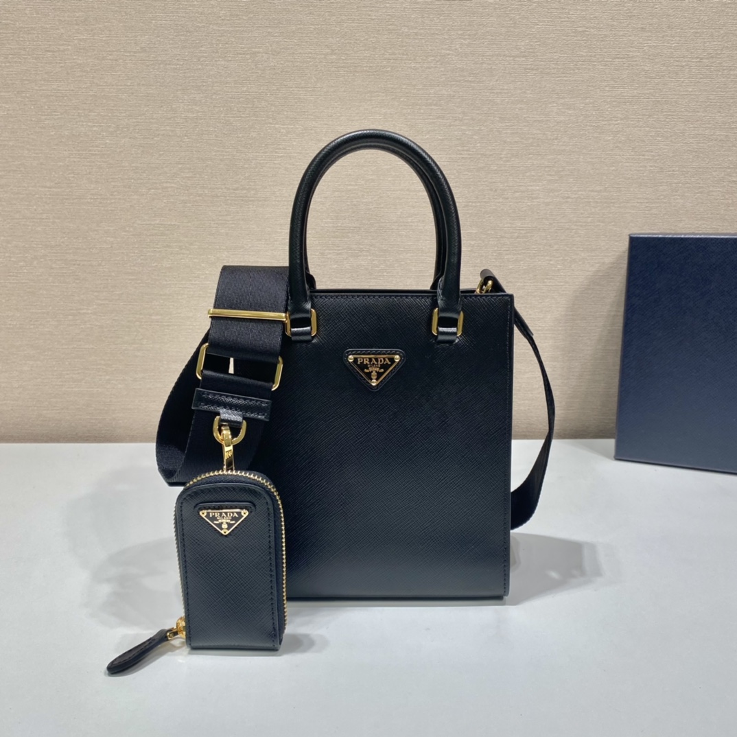 Prada_Saffian_Tote1BA333